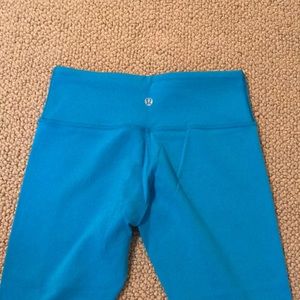 Lululemon leggings! Reversible!